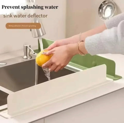 Silicone Sink Splash Guard – Flexible Faucet Water Catcher
